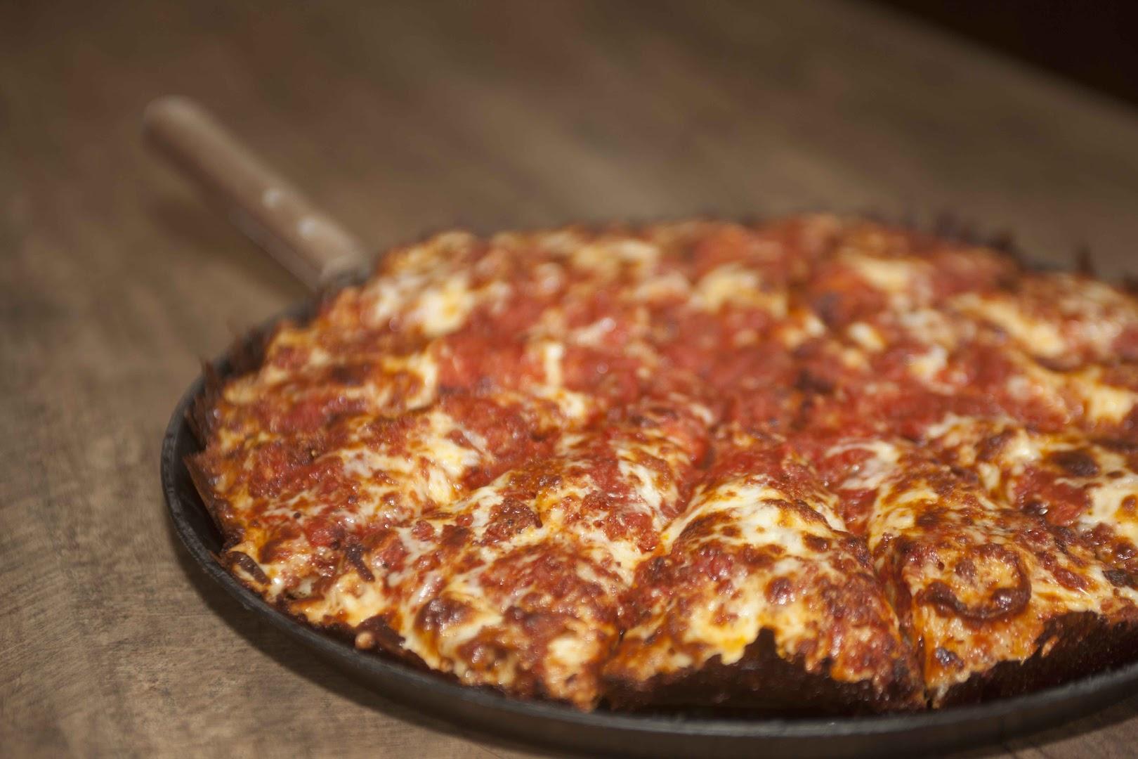 Chicago's Pizza Geist